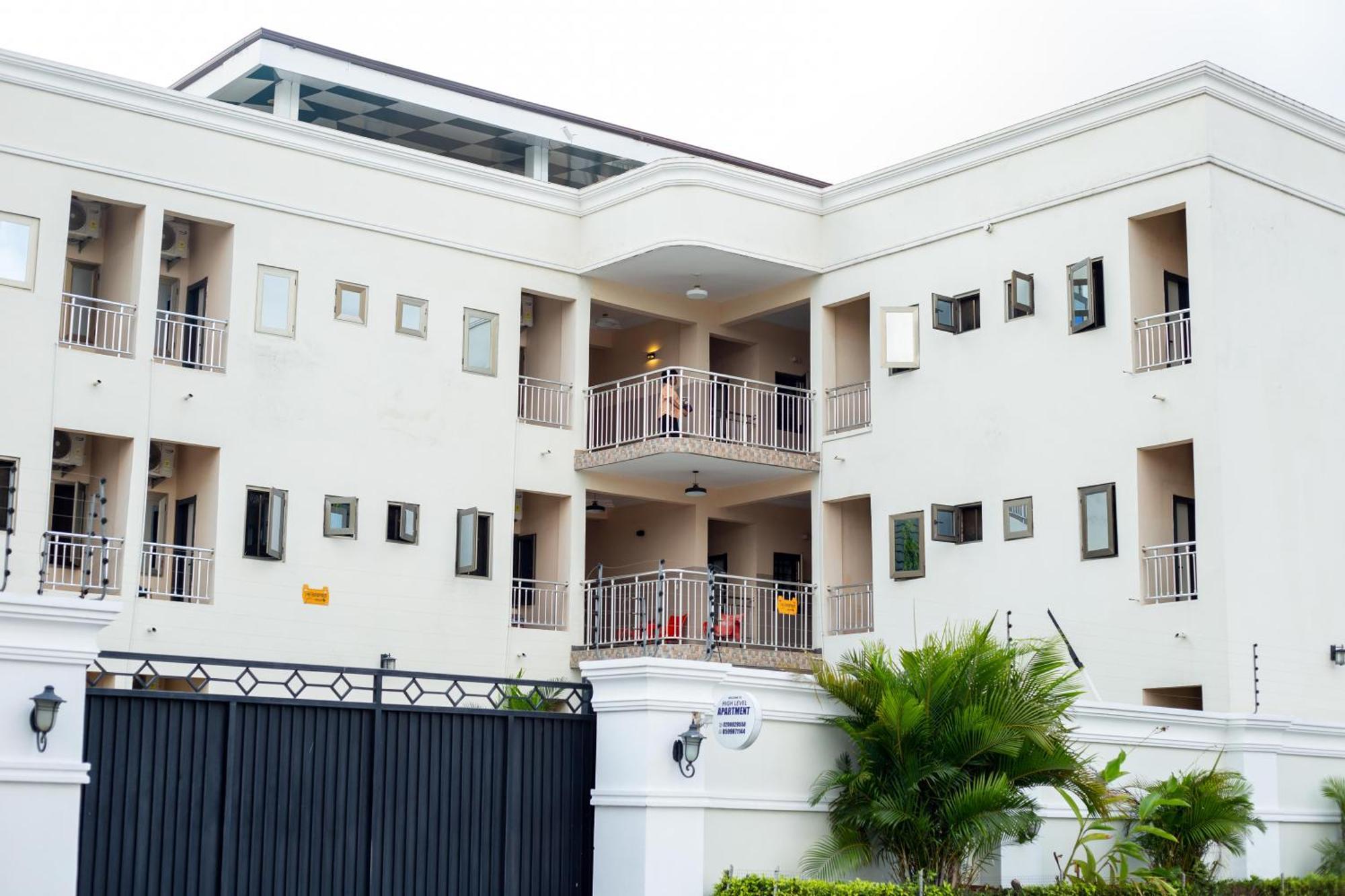 High Level Apartment Haatso Exterior photo